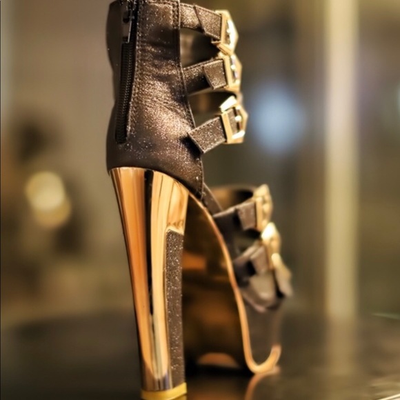 ❗️SOLD❗️ - Picture 8 of 8